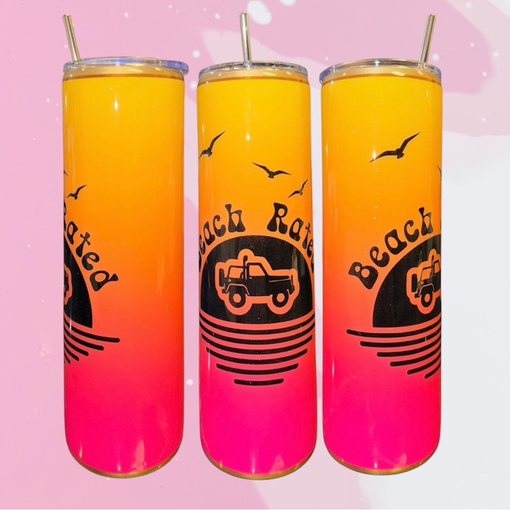 New 30 ounce Jeep Beach theme tumbler. Get ready for Jeep season!!